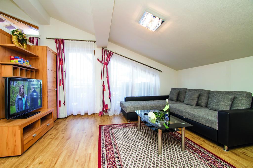 Gertis Ferienwohnung Hochfilzen Room photo
