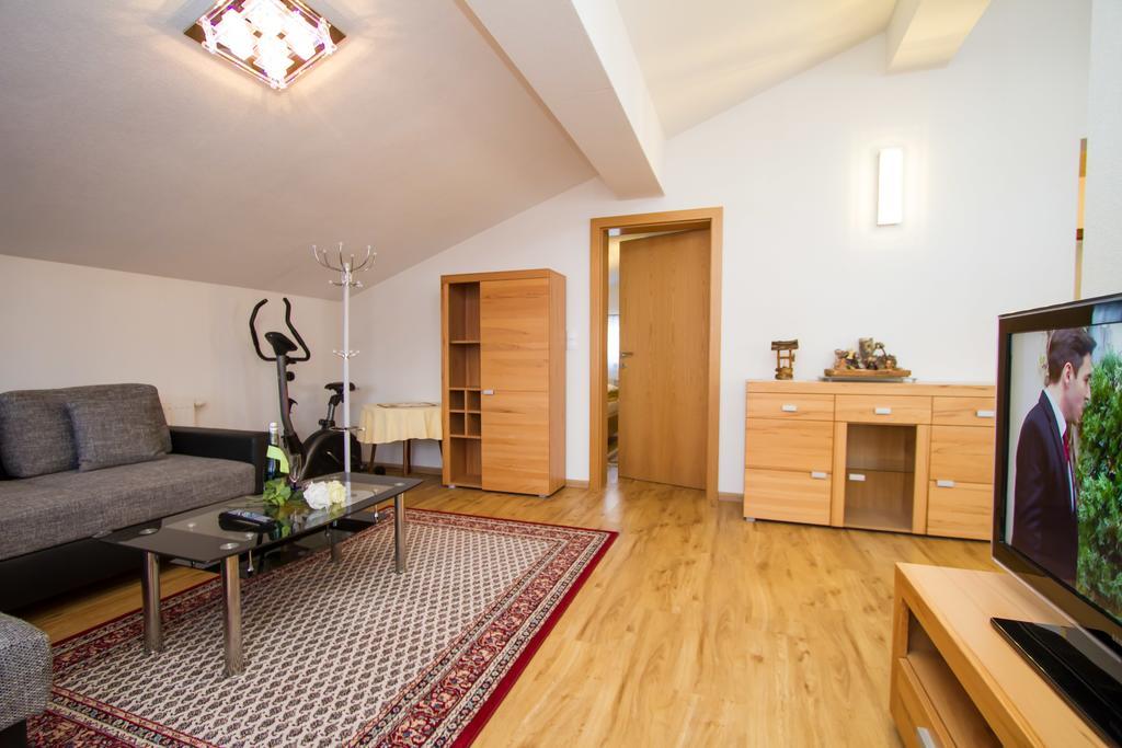 Gertis Ferienwohnung Hochfilzen Room photo